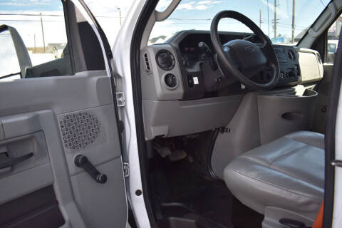 2015 Ford E-Series E-350 SD