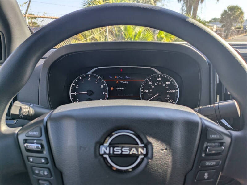 2026 Nissan Frontier SV