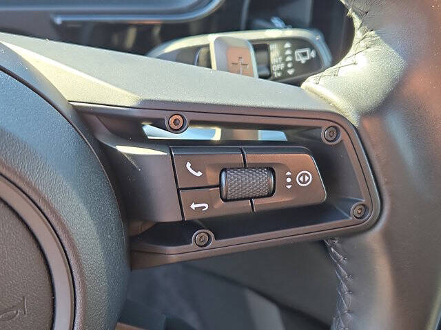 2024 Porsche Cayenne S