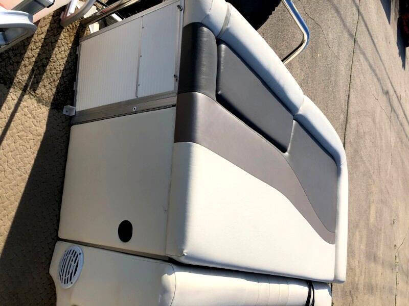 2006 Lowe Boats SUNCRUISER