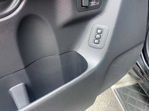 2013 Nissan Armada Platinum