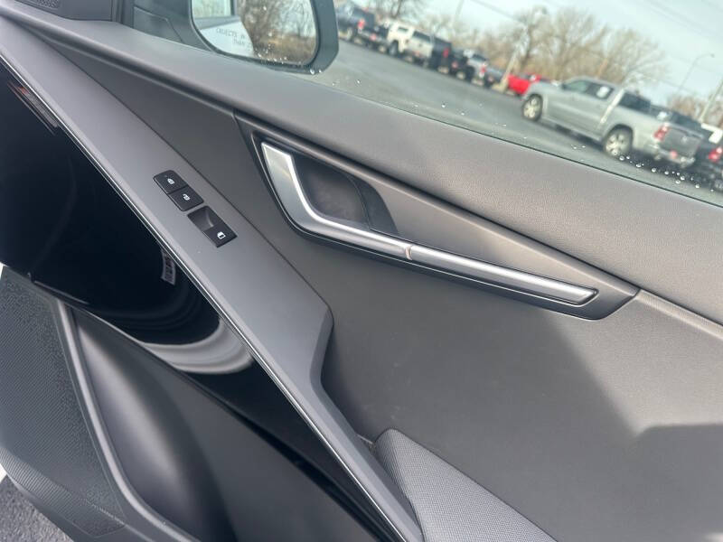 2024 Kia Niro EX