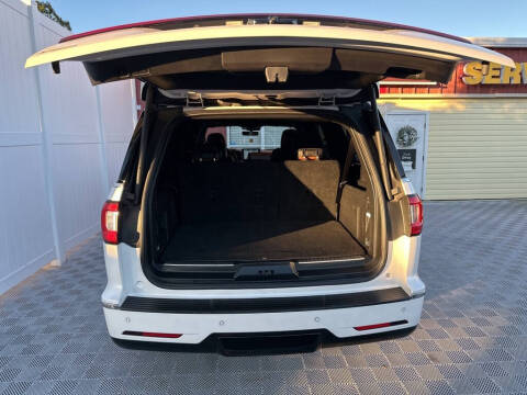 2018 Lincoln Navigator L Reserve