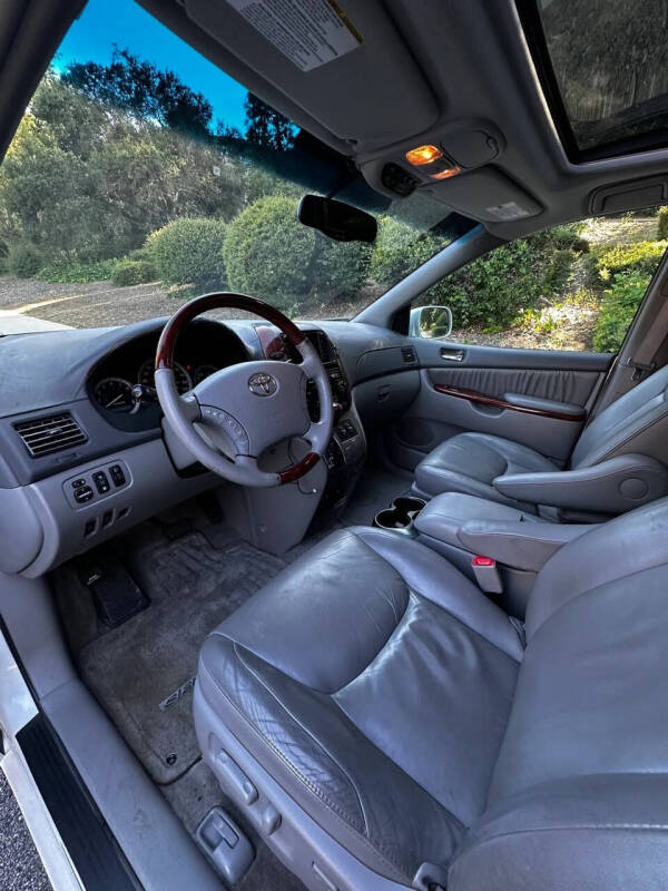 2005 Toyota Sienna XLE Limited 7 Passenger