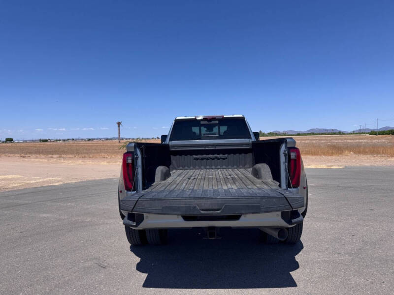 2024 GMC Sierra 3500HD Denali Ultimate