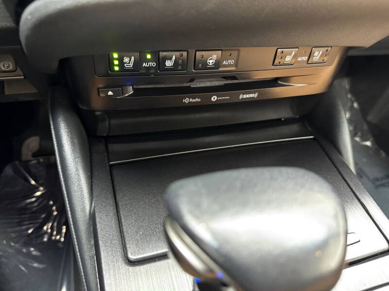 2022 Lexus ES 350
