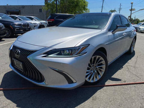 2019 Lexus ES 350 for sale at EUROPEAN AUTO EXPO in Lodi NJ