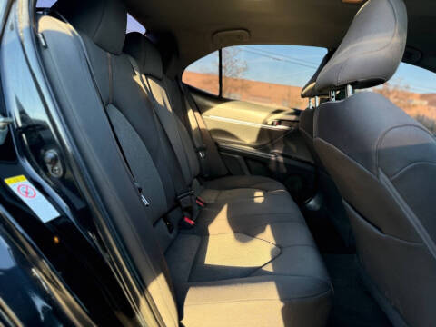 2018 Toyota Camry LE