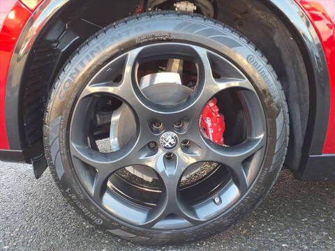 2024 Alfa Romeo Stelvio Veloce