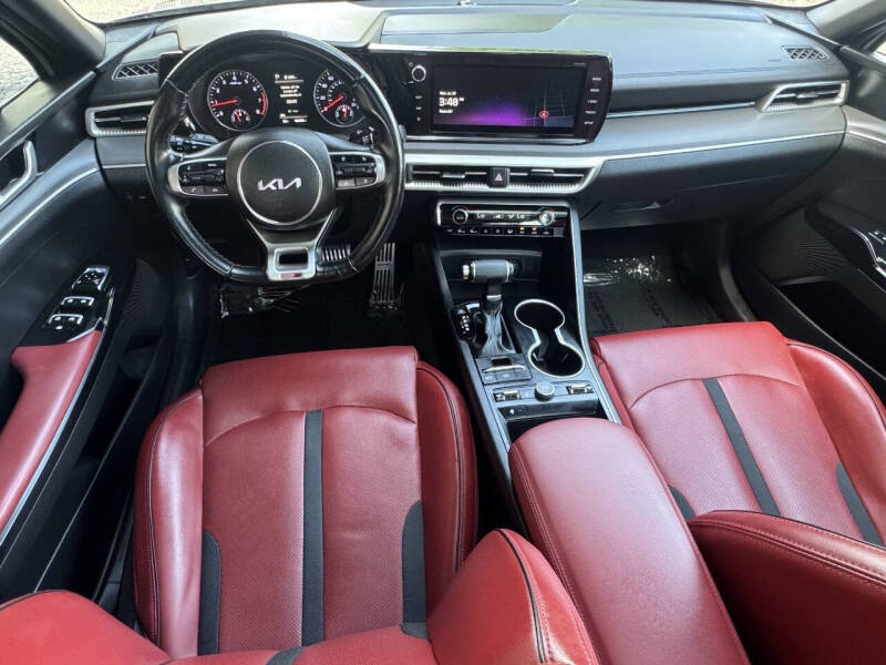 2022 Kia K5 GT-Line