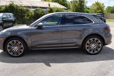 2015 Porsche Macan Turbo