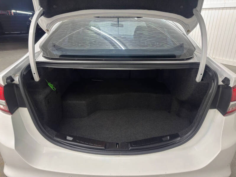 2017 Ford Fusion Hybrid SE