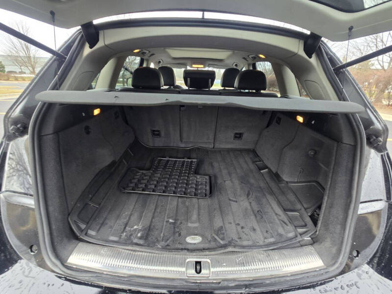 2011 Audi Q5 3.2 quattro Premium Plus