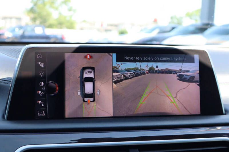 2017 BMW 7 Series 740i