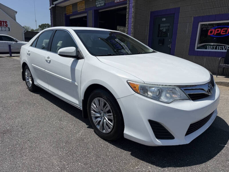 2014 Toyota Camry LE