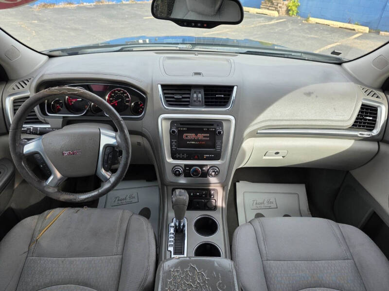 2016 GMC Acadia SLE-2