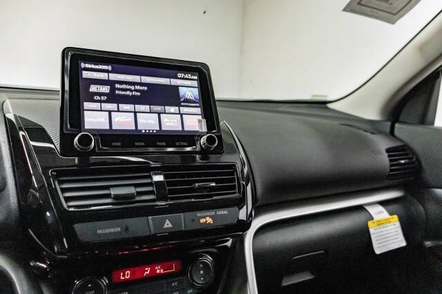 2025 Mitsubishi Eclipse Cross LE