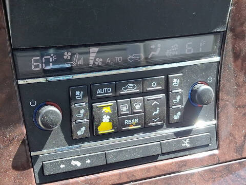 2011 Cadillac Escalade Premium