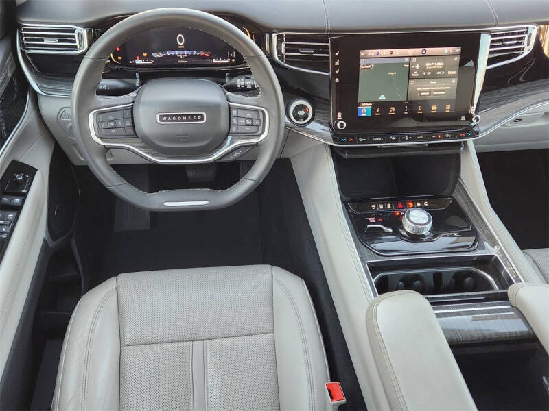 2022 Jeep Wagoneer Series II