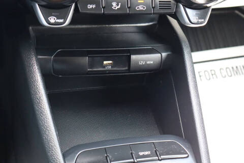 2022 Kia Rio 5-Door S