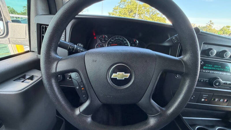 2020 Chevrolet Express 2500