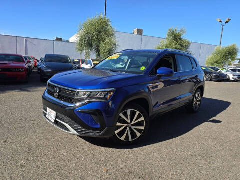 2024 Volkswagen Taos SE