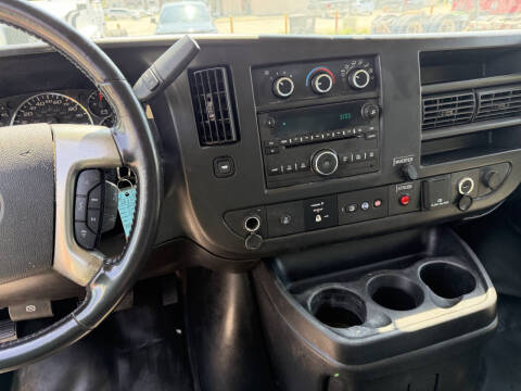 2015 Chevrolet Express 2500