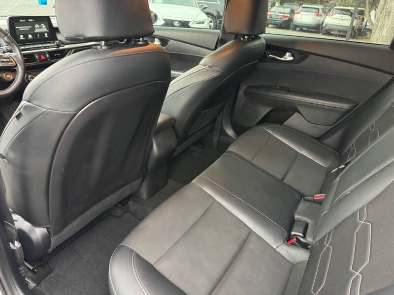 2020 Kia Forte GT Line