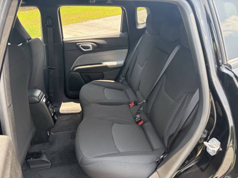 2025 Jeep Compass Sport