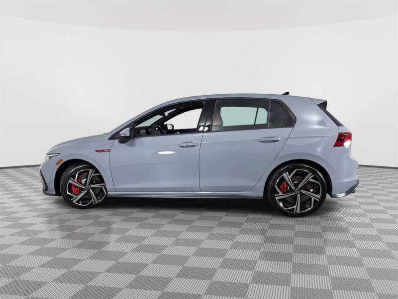2024 Volkswagen Golf GTI SE