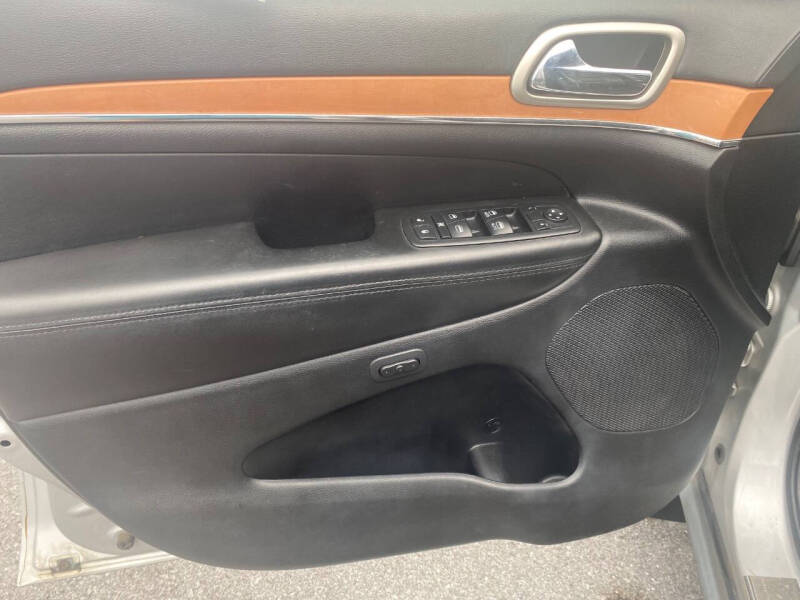 2011 Jeep Grand Cherokee Overland