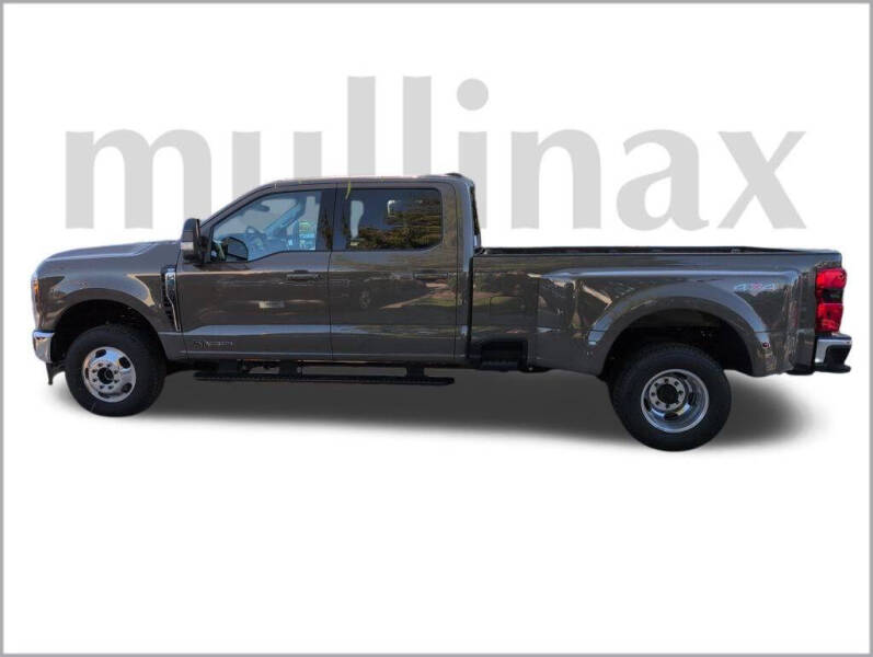 2026 Ford F-350 Super Duty XLT