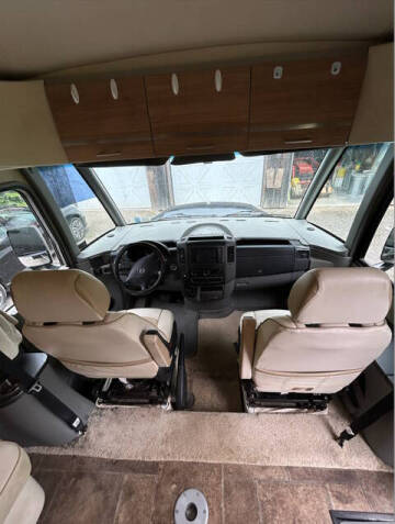 2013 Itasca Reyo 25T