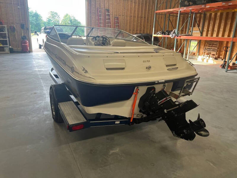 2002 Glastron GX185
