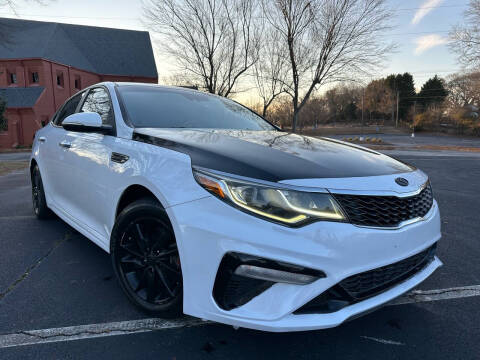 2019 Kia Optima for sale at Amazing Luxury Motors LLC in Gainesville GA