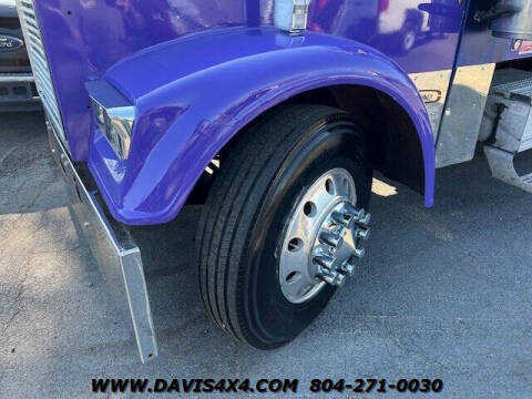 2000 Freightliner Conventional XL