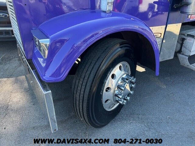 2000 Freightliner Conventional XL