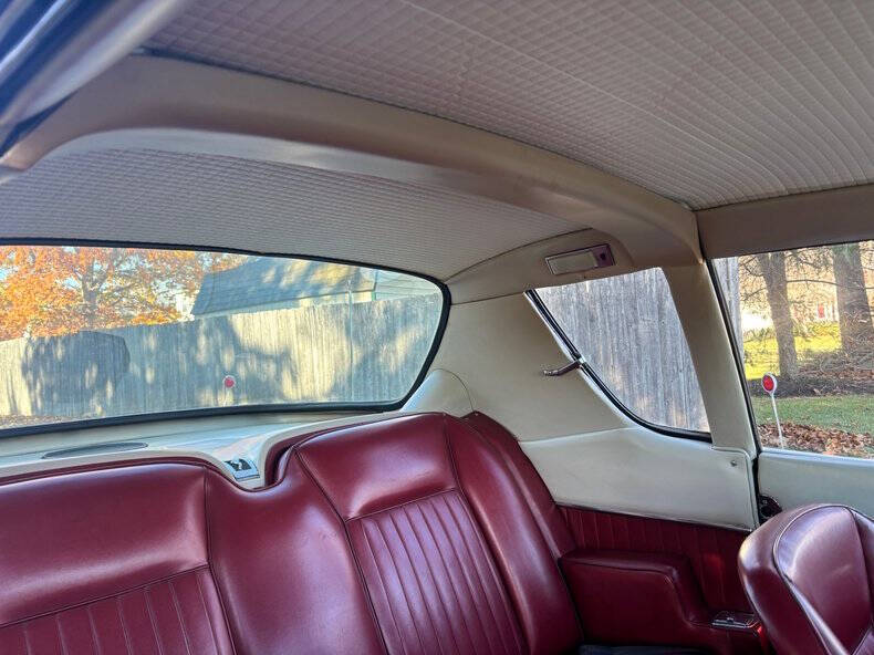 1963 Studebaker Avanti