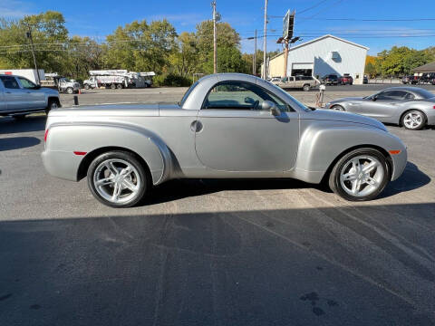 2004 Chevrolet SSR LS