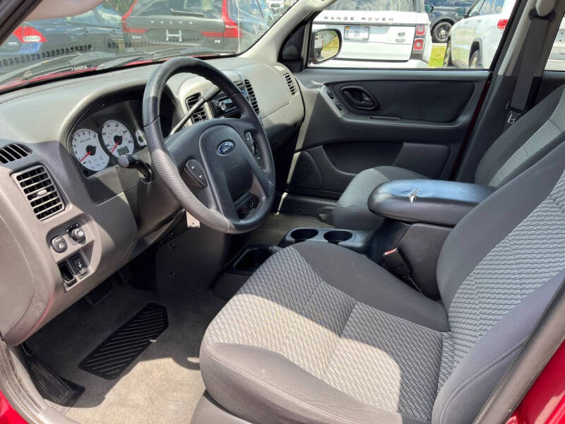 2004 Ford Escape XLT