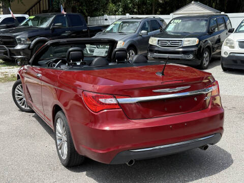 2014 Chrysler 200 Limited