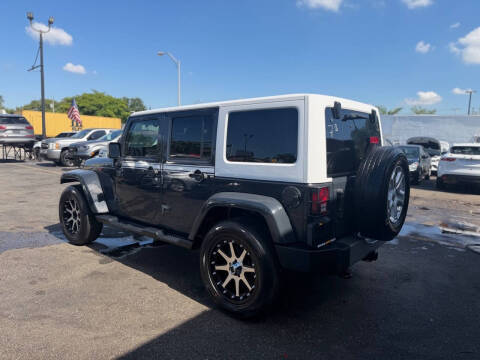 2017 Jeep Wrangler Unlimited Sahara