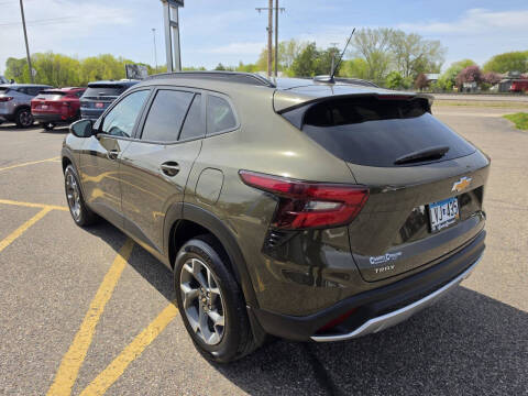 2024 Chevrolet Trax LT