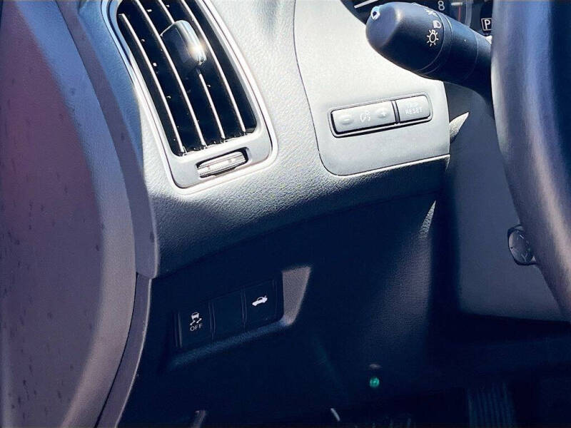 2023 Infiniti Q50 Sensory