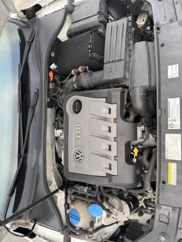 2014 Volkswagen Passat 2.0L TDI SEL Premium