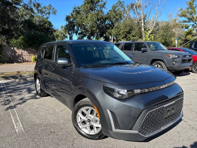 2024 Kia Soul LX