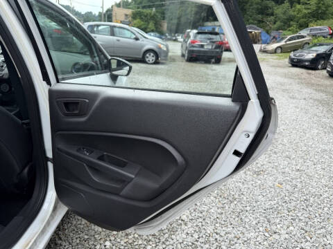 2012 Ford Fiesta SE