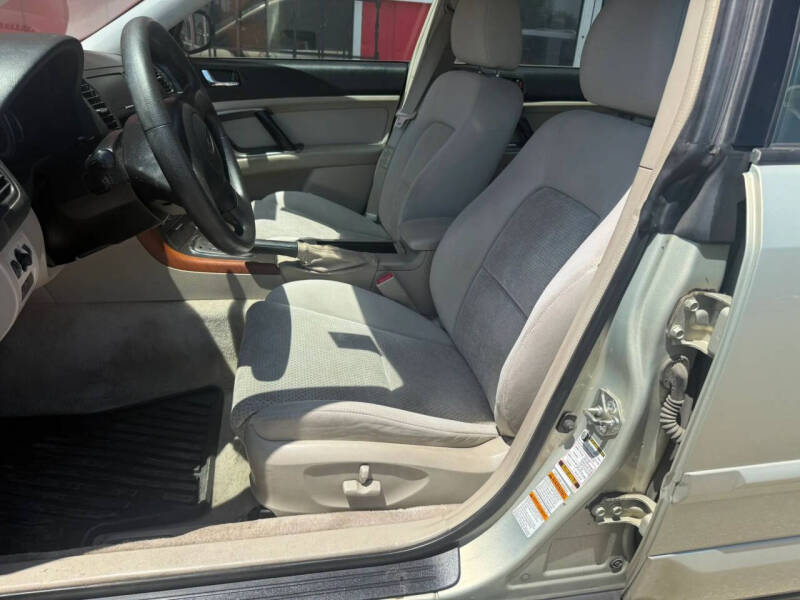2005 Subaru Outback 2.5i