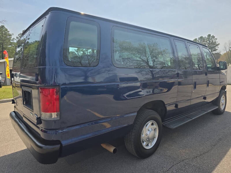 2014 Ford E-Series E-350 SD XL