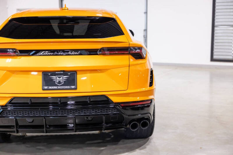 2024 Lamborghini Urus S